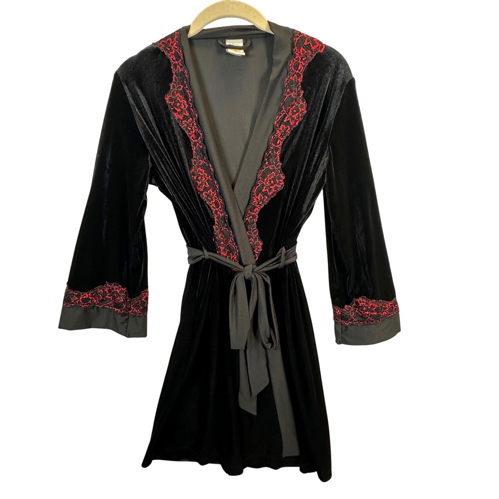 In Bloom by Jonquil Black Velvet Robe Red Lace Trim Short Kimono Small Goth Vamp